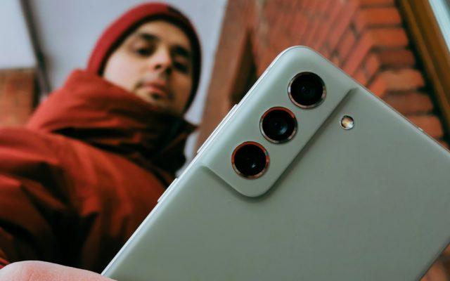 Обзор Samsung Galaxy S21 FE